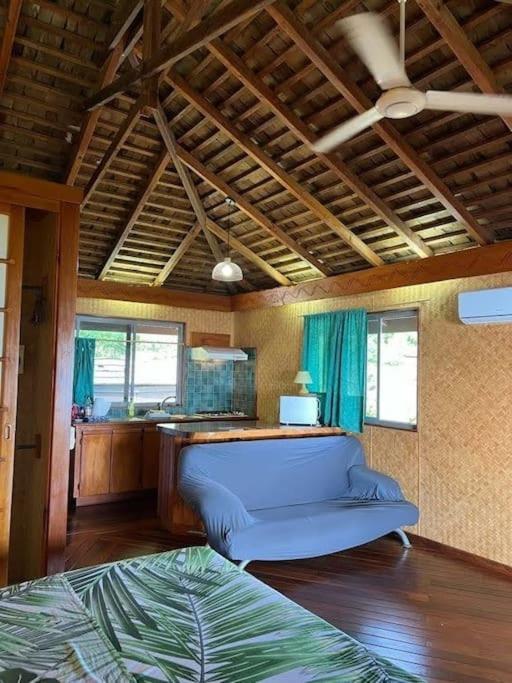 Tehuarupe Surf Studio 2 Haapiti エクステリア 写真