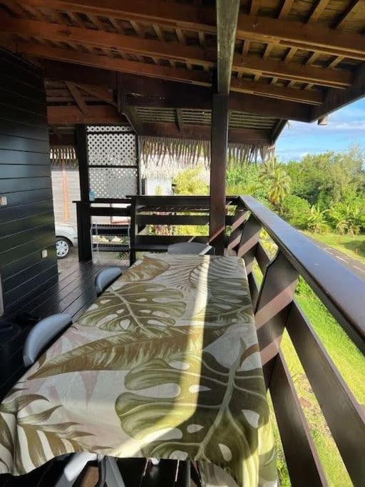 Tehuarupe Surf Studio 2 Haapiti エクステリア 写真