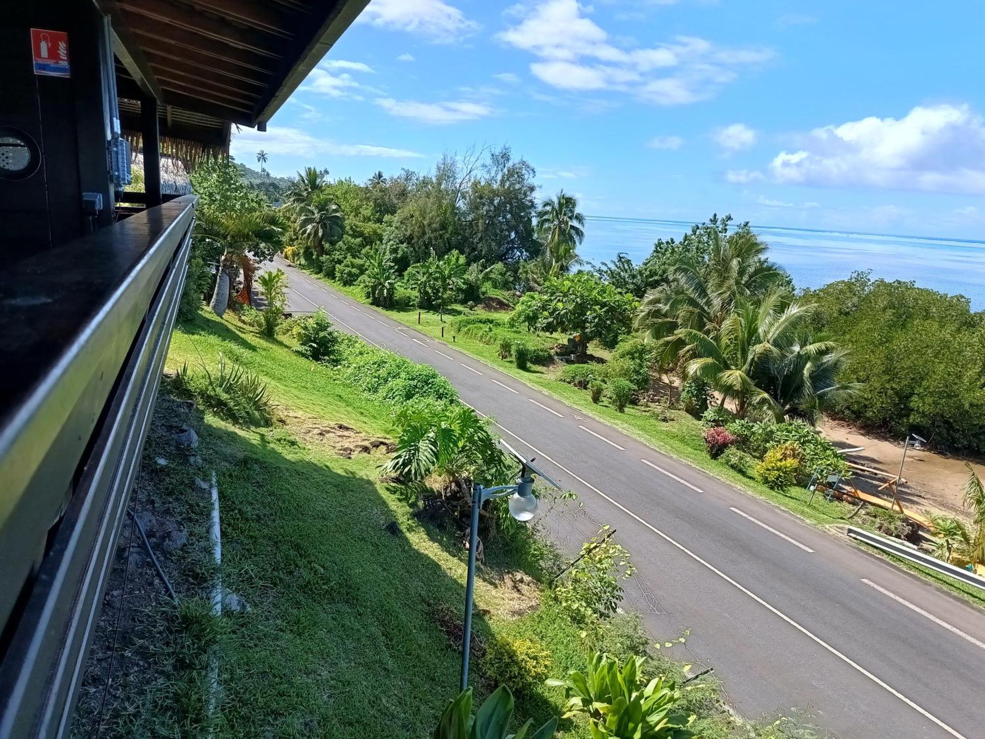 Tehuarupe Surf Studio 2 Haapiti エクステリア 写真